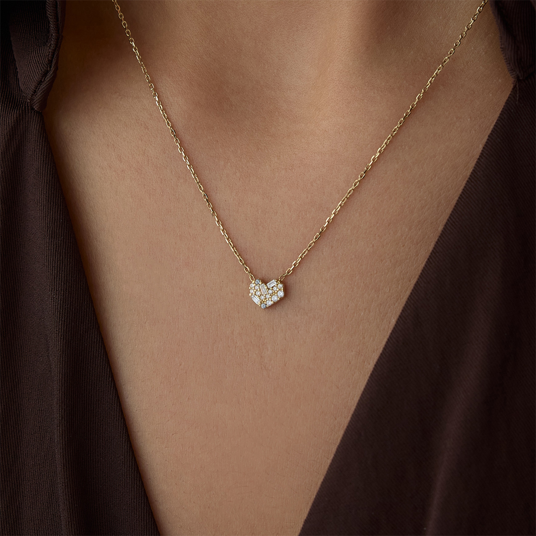 Kalp Detaylı Taşlı Kolye - 1