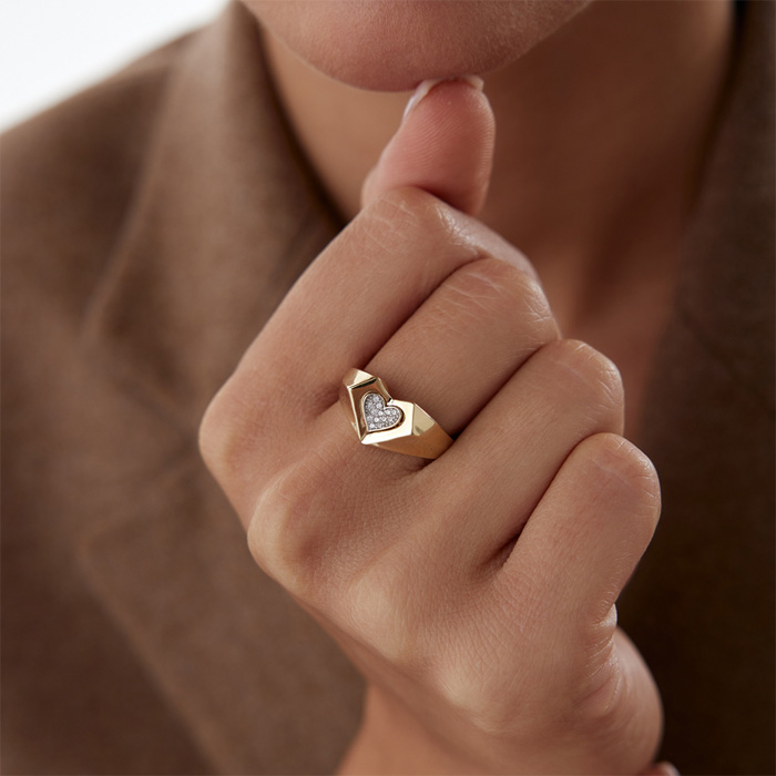 Kalp Kesim Taşlı Yüzük - Özer (1)