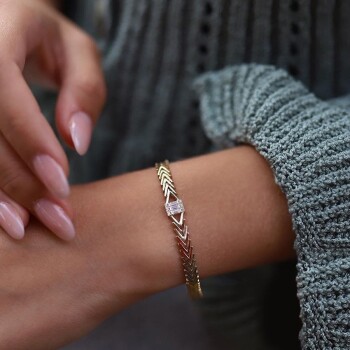 Kare Bagetli Balık Sırtı Bileklik - Alen