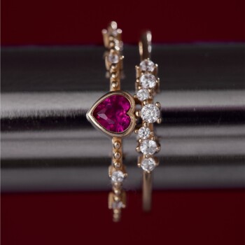 Kırmızı Taşlı Kalp İkili Yüzük - Rayna (1)