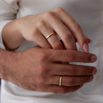 Köşeli Ortası Mat Çift Alyans - Tülay Alyans (1)