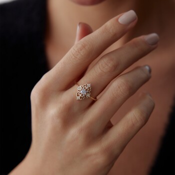 Kraliçe Yüzük - Nüans