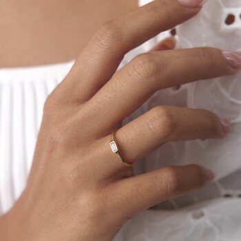 Line Beyaz Yüzük - Garo (1)