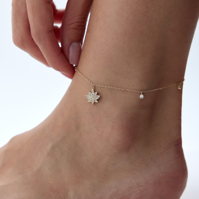 Lotus Point Halhal - Rayna