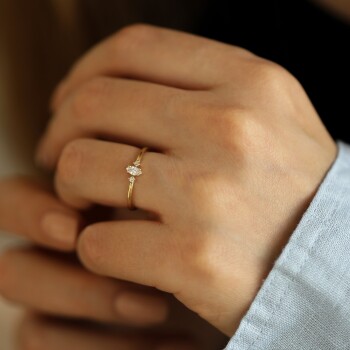 Mini Oval Taşlı Yüzük - Mazal