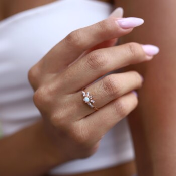 Moonlight Baget Taşlı Yüzük - Alen