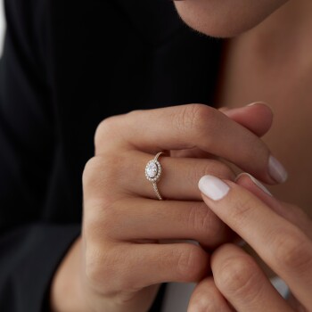 Oval Kesim Tektaş Yüzük - Rayna (1)