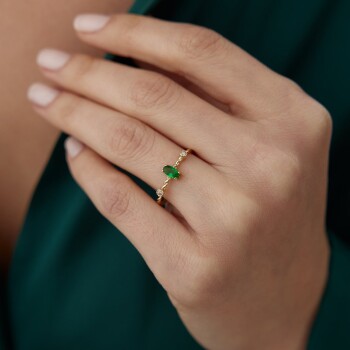 Oval Kesim Yeşil Taşlı Yüzük - Mazi