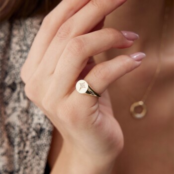 Oval Plaka Kutup Yıldızı Yüzük - Rayna (1)