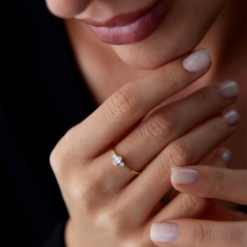 Oval Taşlı Mini Yüzük - Mazal