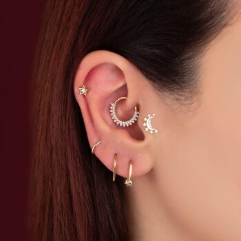 Parlayan Ay Tragus Piercing - Dianora (1)