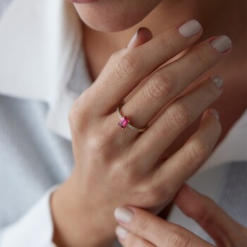 Pembe Taşlı Baget Yüzük - Rayna