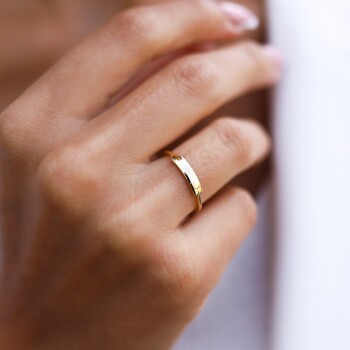 Plaka Yüzük - Rayna