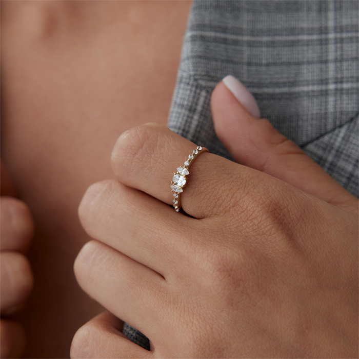 Ruth Yüzük - Rayna (1)