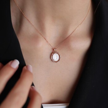 Sedef Harf Kolye - CNR