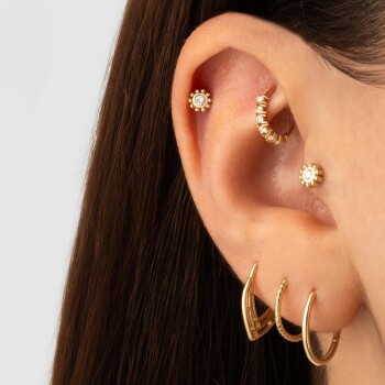 Seed Tragus Piercing - Dianora (1)