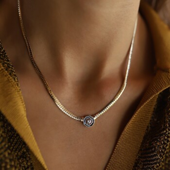 Sekizgen Snake Baget Kolye - Rayna