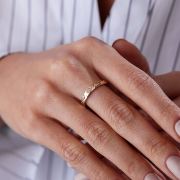 Sıra Damla Yüzük - Gökhan Bera