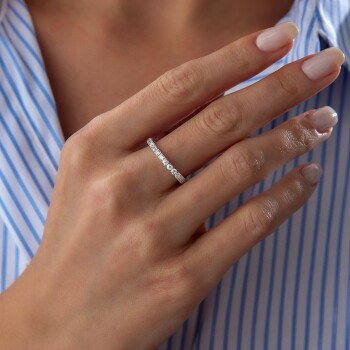 Stones Yarımtur Yüzük - Özçelik