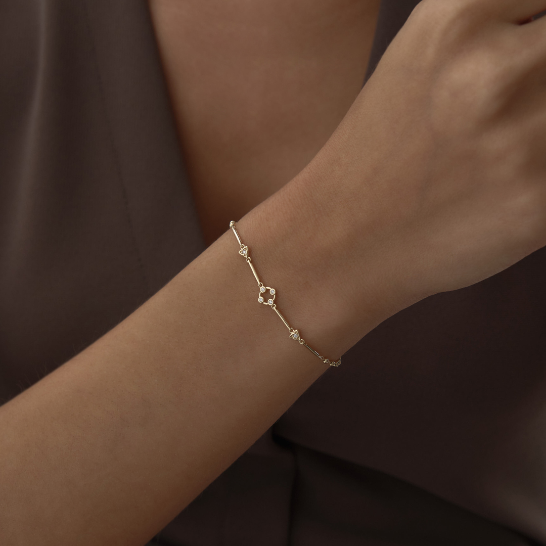 Taşlı Çiçek Örüntü Bileklik - 2