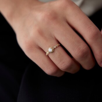 Taşlı Çicek Yüzük - Nüans (1)