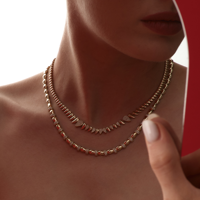 Taşlı Damla Form Altın Kolye - Rayna (1)