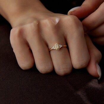 Taşlı Gorgeous Yüzük - 2