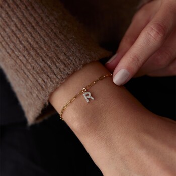 Taşlı Harf Charm Bileklik - Koçak