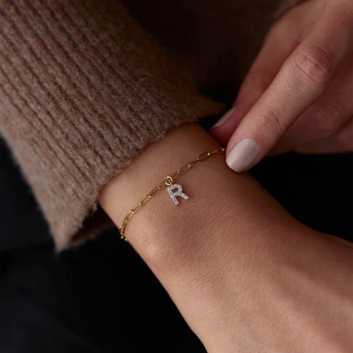 Taşlı Harf Charm Bileklik - 1