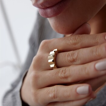 Taşlı Kabartma Yüzük - CNR (1)