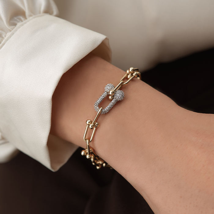 Taşlı Klips Detaylı Ataç Altın Bileklik - 2