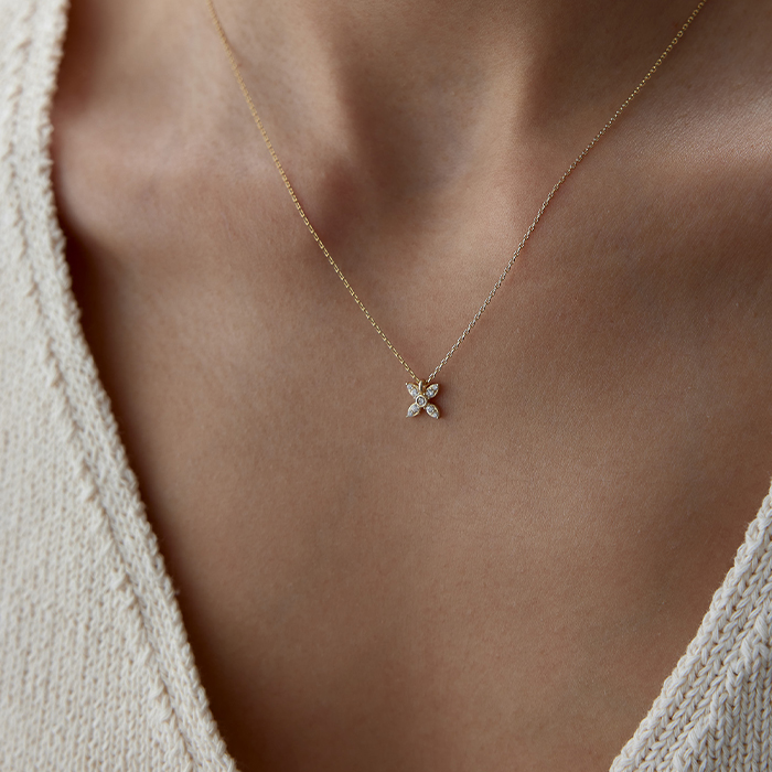 Taşlı Mini Çiçek Kolye - Alen