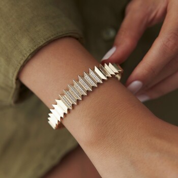 Taşlı Prizma Kelepçe - Koşun