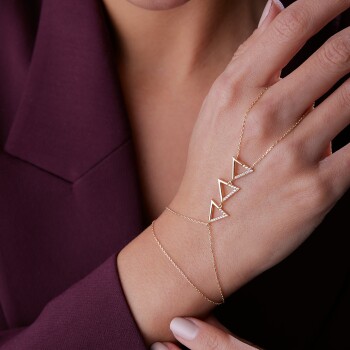 Taşlı Üçgen Şahmeran - Rayna