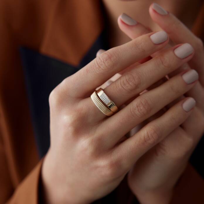 Taşlı ve Çizgi Yüzük - 1