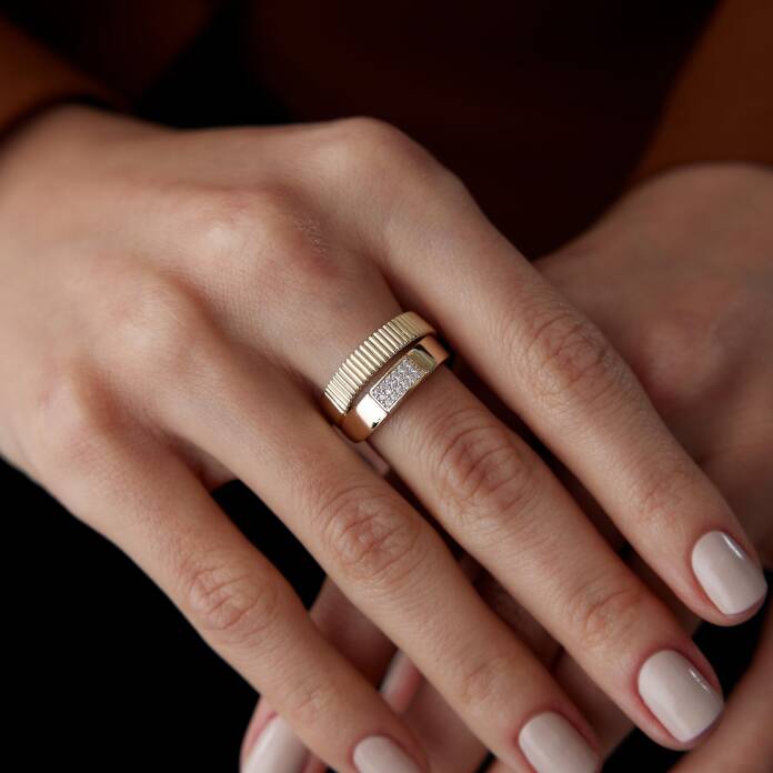 Taşlı ve Çizgi Yüzük - 2