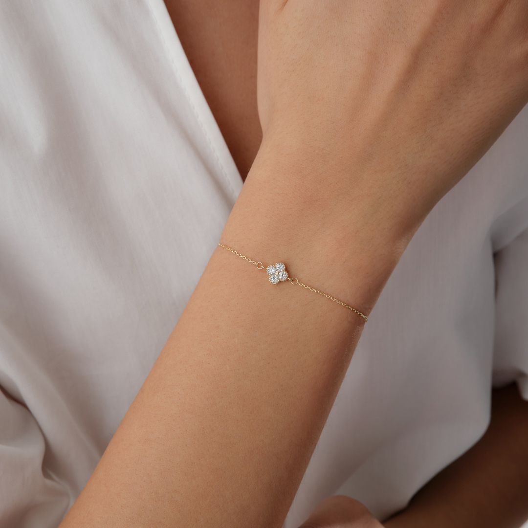 Taşlı Yonca Figürlü Altın Bileklik - 2