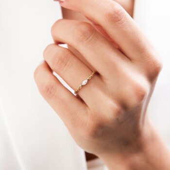 Taşlı Zincir Model Yüzük - Rayna