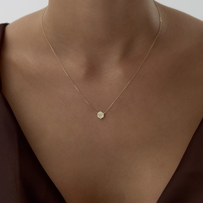 Trian Hexagon Kolye - Gökhan Bera