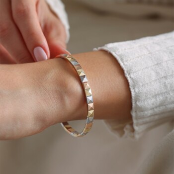 Üç Renkli Piramit Kelepçe - Haskar