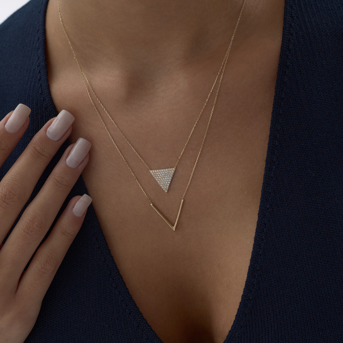 Üçgen Detay Kolye - Rayna (1)