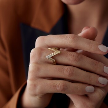 V Yüzük - Mg Gold (1)