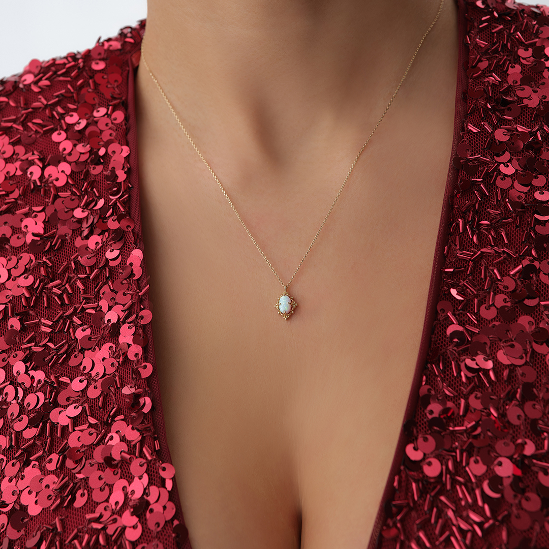 Vintage Çerçeve Taşlı Altın Kolye - 1