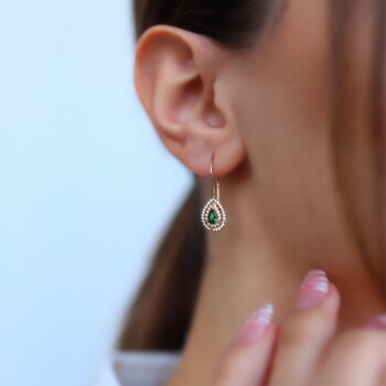 Yeşil Taşlı Damla Sallantılı Küpe - Gökhan Bera