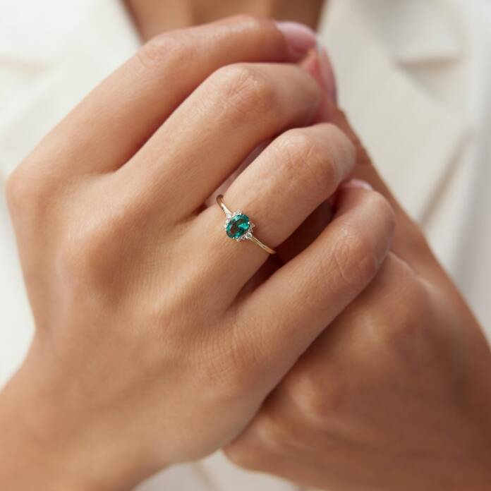 Yeşil Taşlı Yüzük - 1