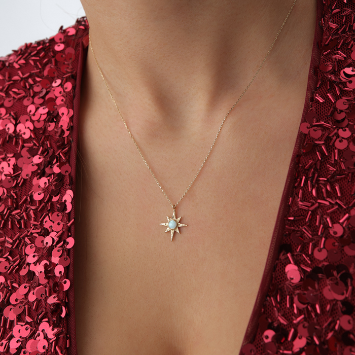 Yıldız Figürlü Beyaz Taşlı Altın Kolye - Cemart