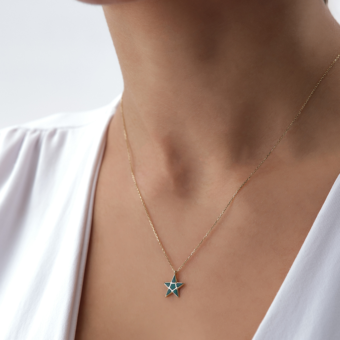 Yıldız Figürlü Yeşil Taşlı Altın Kolye - 2