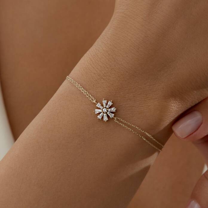 Zarif Çiçek Baget Bileklik - 1