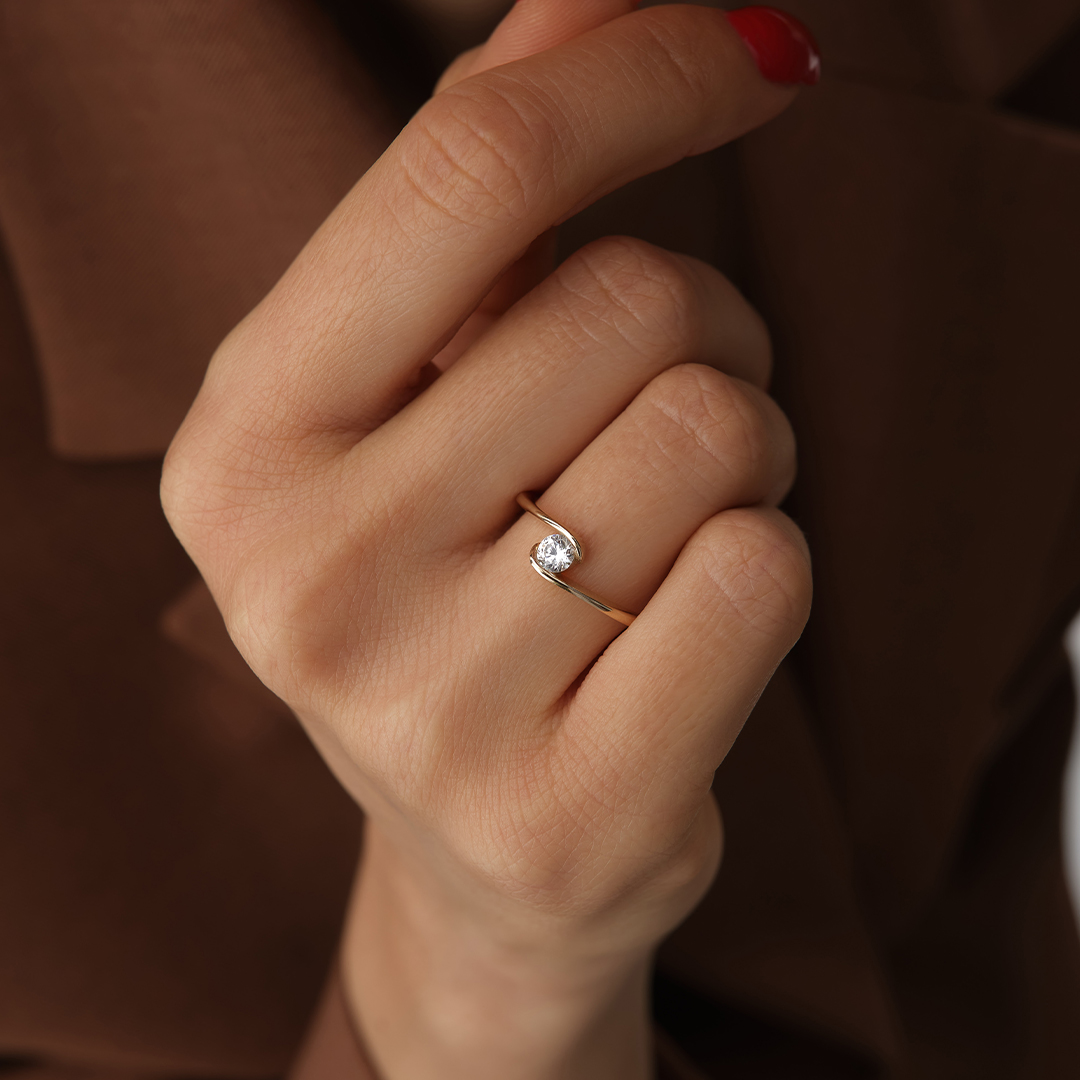 Zarif Tektaş İnce Altın Yüzük - 2