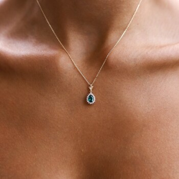 Zümrüt Yeşili Kolye - Alen